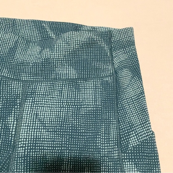 Lululemon Speed Up Tight Leggings with Pockets Size 6 - Picture 4 of 16